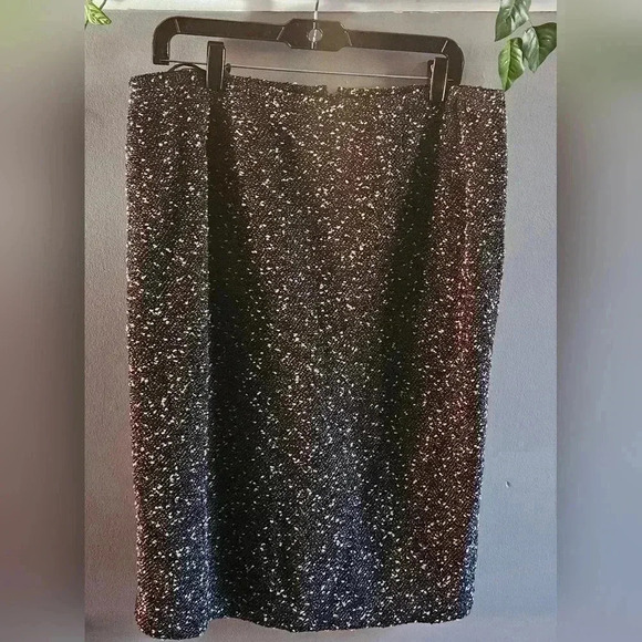 Albert Nipon Wool/Nylon Blend Black & White Skirt Women (14) - Picture 5 of 5